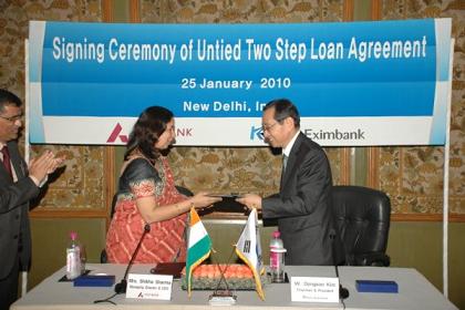  赿 () ī (Mrs. Shikha Sharma)ε ׽ý (Axis Bank)  25 ε (New Delhi) 15000 ޷ Ը ܺձ (Untied Two-step Loan Agreement) ü  ༭ ȯϰ ִ.(: )
