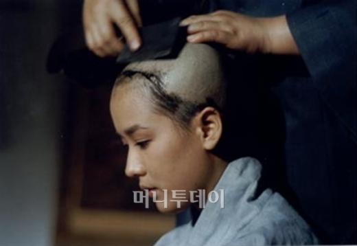 강수연헤어 이미지