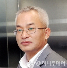 컬럼비아스포츠웨어 이미지