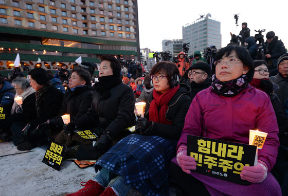 '한미FTA 반대시위' 정동영·이정희 "정당하지 않은 기소"