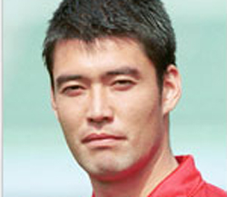'혼혈' 강수일 슈틸리케호 합류에 장대일 '관심'