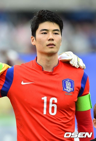 많은 사람들이 이 선수를 국대 주장으로 임명됐을때 의문을 제기했다 | 인스티즈