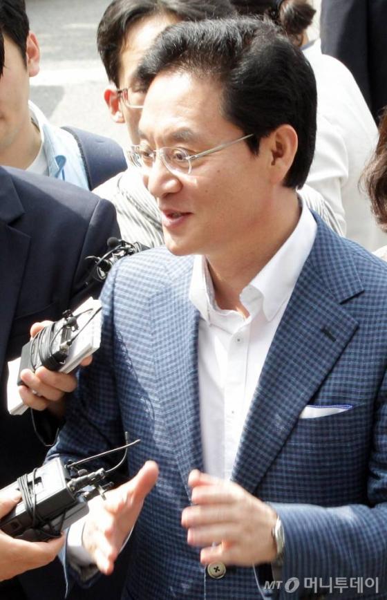 '금품수수 무죄' 정두언 의원, 형사보상금 6300만원 받는다