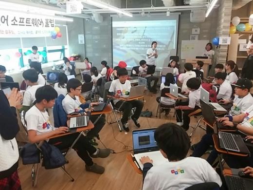 "생각이 프로그램으로"…초등생 소프트웨어 축제