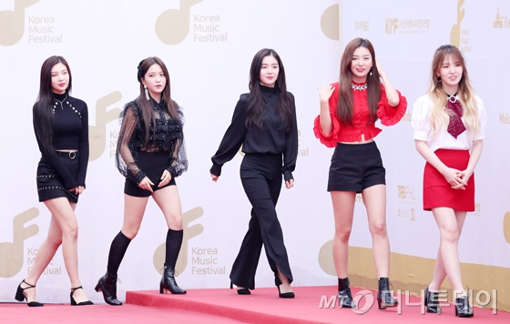 블랙엔레드 이미지
