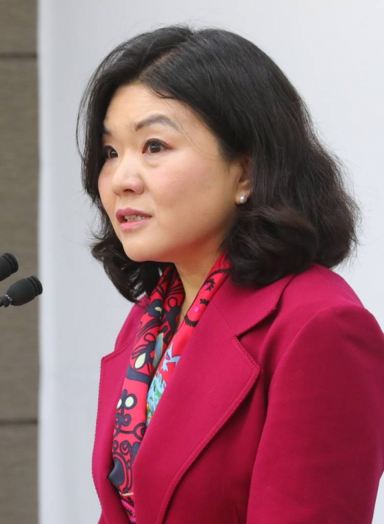 26일 오전 서울 여의도 자유한국당 당사 기자실에서 류여해 최고위원이 기자회견을 열고 당무감사로 인한 당협위원장 사퇴 의결과 조직강화특위 구성 등은 전면 무효라고 주장하고 있다. /사진=뉴시스