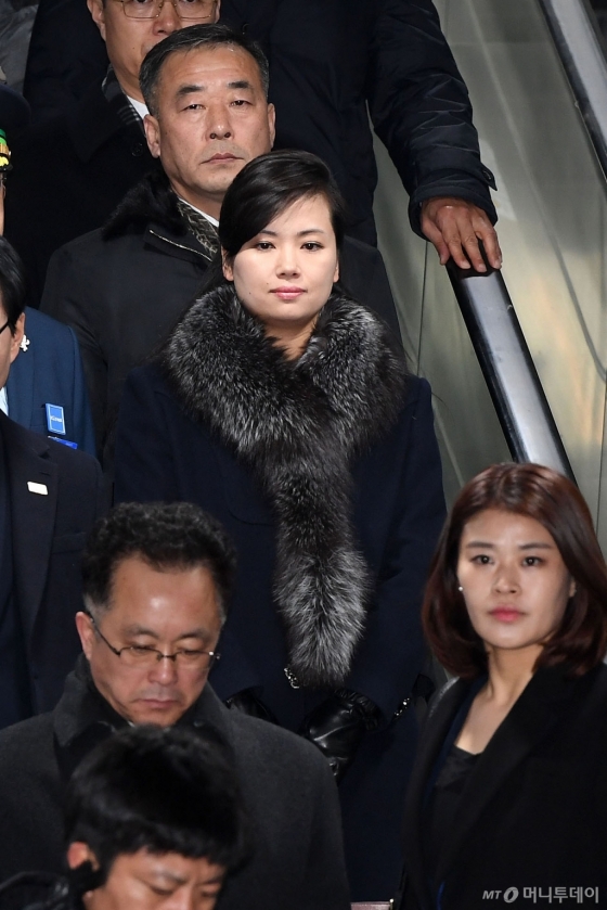 [사진]서울역으로 이동하는 현송월