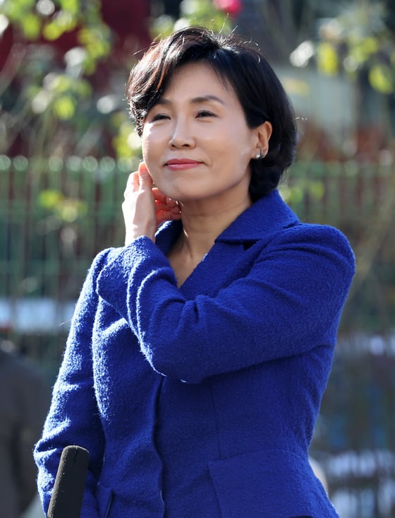 이재명 경기도지사의 부인 김혜경 씨가 '혜경궁 김씨' 트위터 계정 소유주 논란 관련 지난 2일 오전 경기도 수원시 경기남부지방경찰청에 피고발인 신분으로 재출석하고 있다./사진=뉴스1