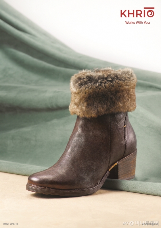 랜드로바 퍼(Fur) 부츠 /사진제공=금강제화