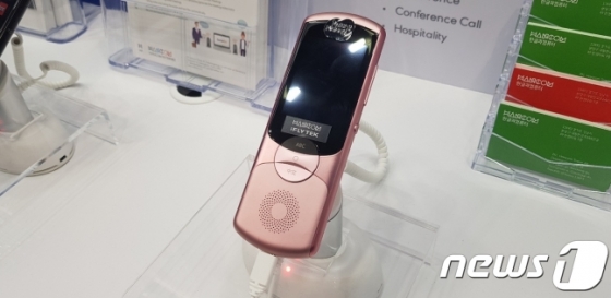 CES2019 에 전시된 한컴 '지니톡고' 시제품/사진=뉴스1