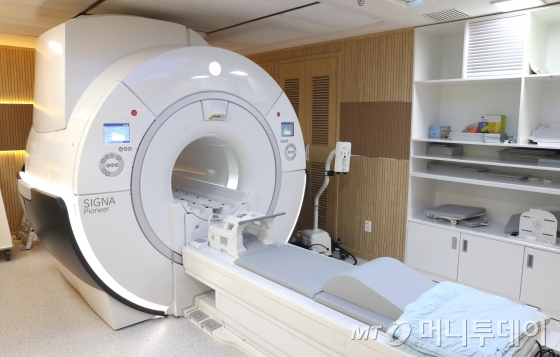 연세대학교 치과대학병원에서 도입한 3.0T MRI/사진=이기범 기자 leekb@