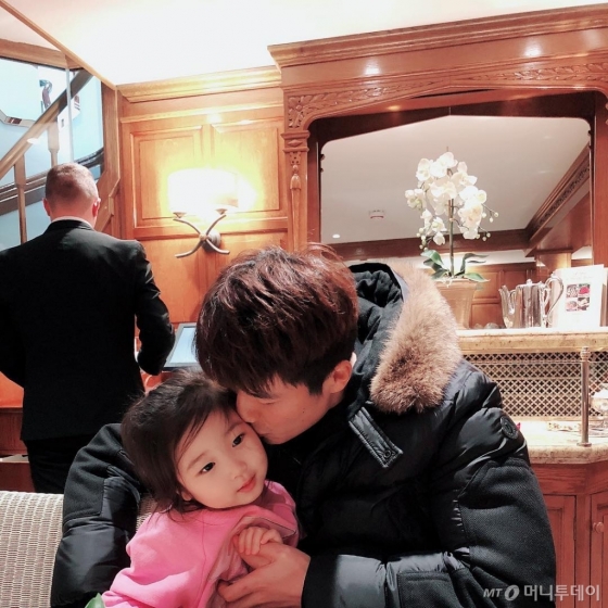 /사진=기성용·한혜진 인스타그램