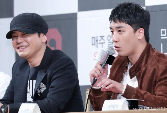 양현석 YG엔터테인먼트 대표(왼쪽)와 빅뱅 멤버 승리.