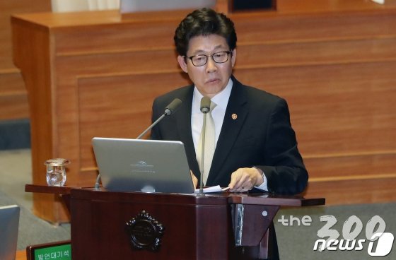 조명래 환경부장관 /사진=뉴스1