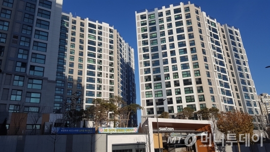 '직주근접 숲세권' 효창파크KCC스위첸, 마포 전셋값 흔들다 '직주근접 숲세권' 효창파크KCC스위첸, 마포 전셋값 흔들다