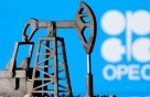 사우디 찾아간 바이든에 "모욕"…OPEC+, 9월 증산량 85% 줄였다
