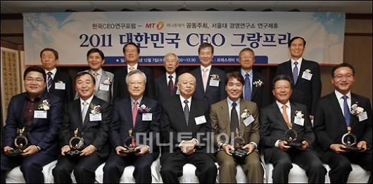 []2011 ѹα CEO ׶ ' '