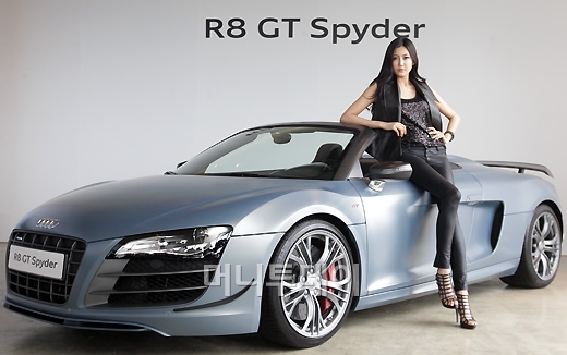 []  6 ' ƿ R8 GT ̴'