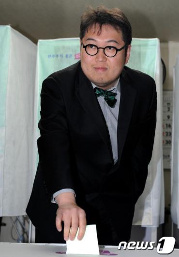 [사진]투표하는 김용민