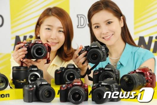 []   DSLR ī޶ 'D3200'