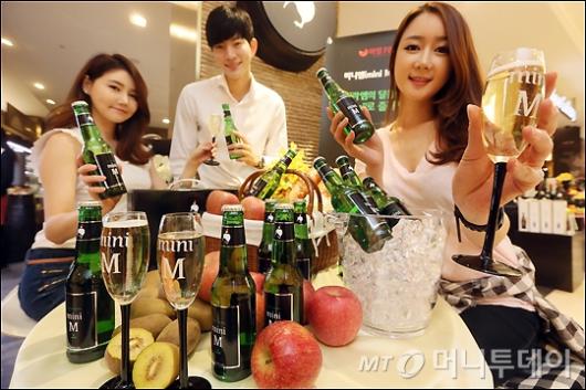[사진]스파클링 와인 '미니엠' 출시