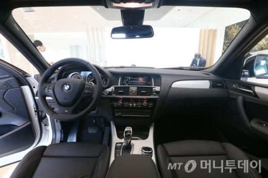 [사진]BMW '뉴 X4'의 실내