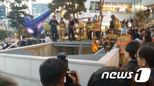 성남 공연장 붕괴 사고로 20여명 추락..피해자 대부분 학생