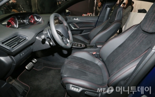 []Ǫ '308 GT' Ƽ ǳ