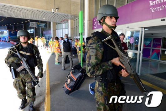 [사진]올림픽 개막 앞둔 리우 '철통 경비'