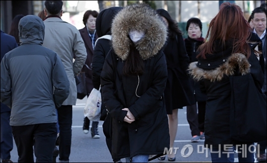 [사진]'추운 출근길'