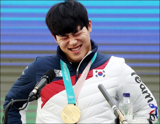 [사진]윤성빈, '너무 행복한 미소'