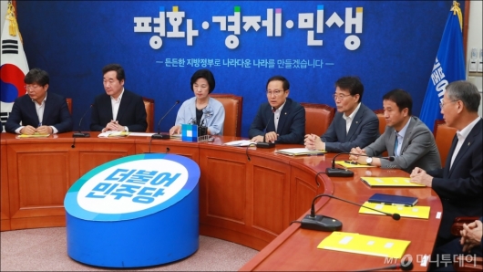 [사진]고위당정청 개최...'남북-북미정상회담 후속 조치 논의'
