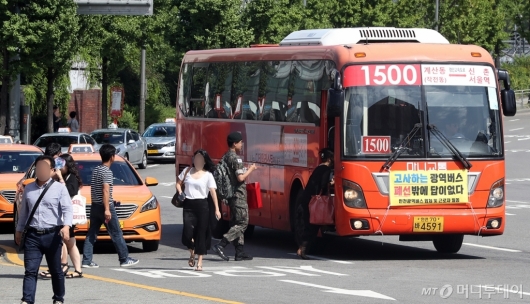 [사진]위기에 놓인 인천∼서울 광역버스