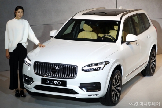 []迬  'XC90'