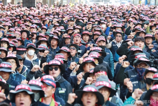 [사진]건설노조 총파업 결의 '주휴수당 지급하라'