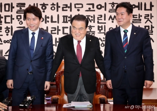 [사진]한국당 불참 속 원내대표 회동