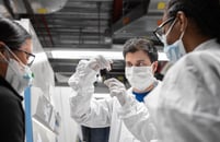 �����ó����ڸ�ڷγ� ������� �ִ�