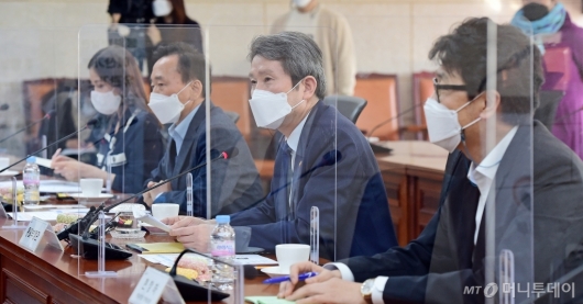 [사진]통일부, 이산가족 유관기관·단체 차담회