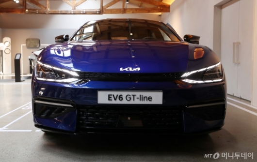 [사진]공개된 기아 'EV6 GT-line'