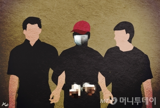 [단독]강남 한복판서 소방·경찰관 폭행…구급차 유리까지 부순 외국인
