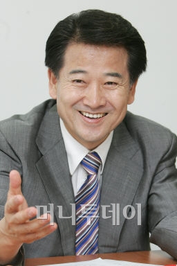 정동영, 화려한 이름·소박한 성품