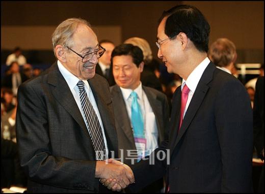 [사진]엘빈 토플러,여수 엑스포 심포지엄 강연