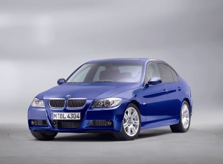 BMW, 320i 스포츠 에디션 300대 한정판매