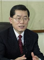 문국현, "대운하 공약을 막을 대변자가 될 것"