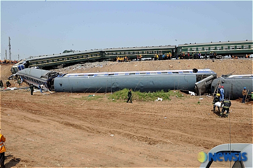 [사진]중국 열차 충돌사고