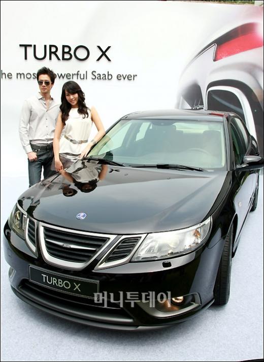 [사진]사브, 국내 7대 한정판매 '터보 X' 출시