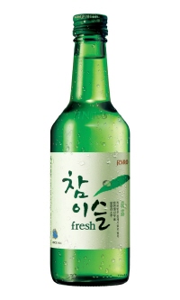 "소주, 너밖에 없다" 상반기 판매량 5.8%↑