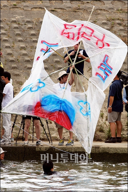 [사진]독도는 우리 땅 '하늘을 날다'(화보)