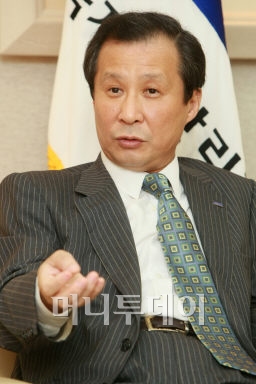 "진짜 문제는 버블붕괴… 디플레 대비"