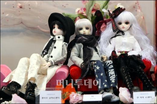 사진]순정만화속 주인공 같은 구체관절인형 - 머니투데이